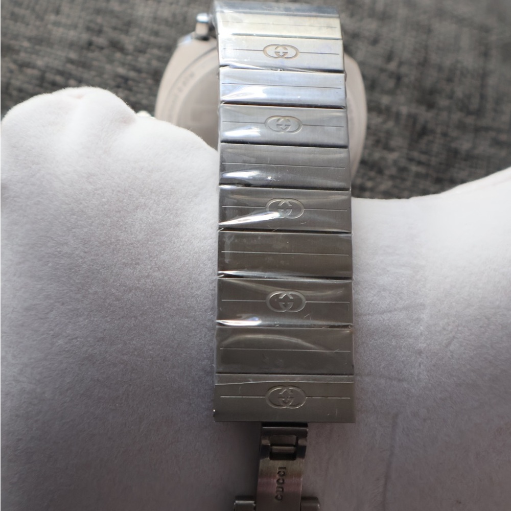 Gucci watch 38 mm - Picture 11 of 14